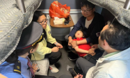 温情列车上演生命守护：列车紧急救助突发癫痫女童